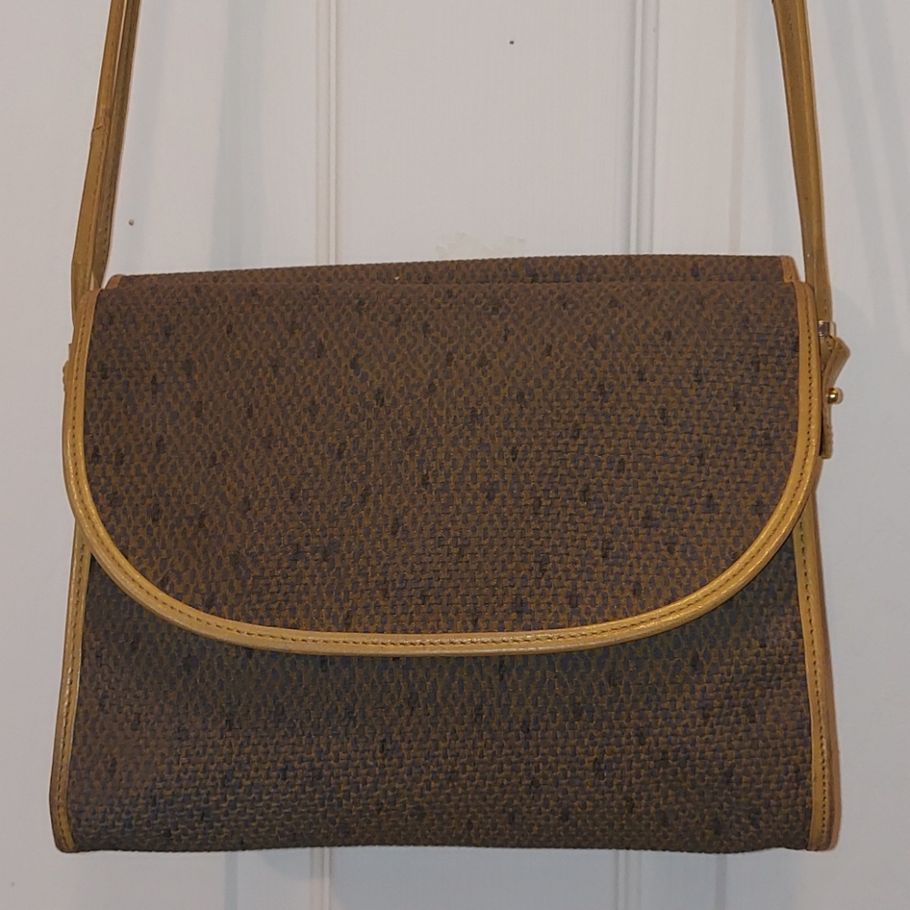 YSL Bag - Picture 3 of 16